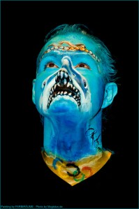 The Shark - Pinsel-Schwamm - Painting by FARBtRAEUME - Photo by Magistus.de - Model Klaus