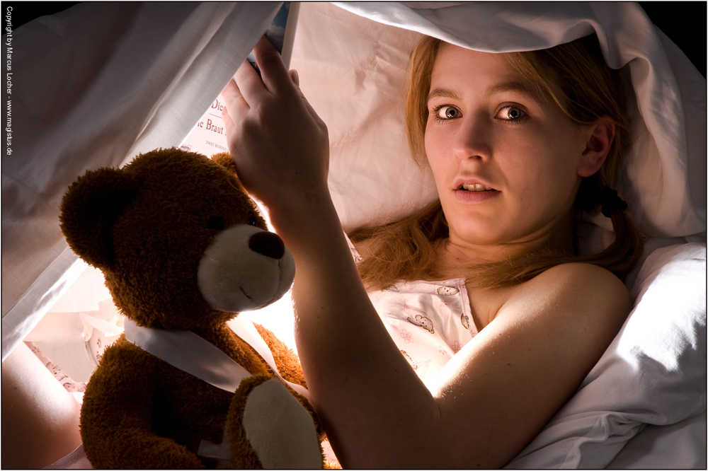 Reading Secrets - Portrait by Marcus Locher