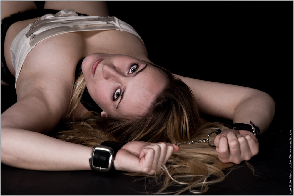Sumbmissive - Fetisch by Magistus.de