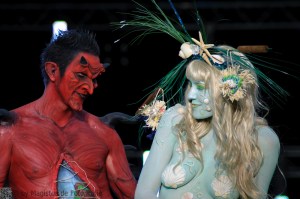 Painting: Phoenix Bodyart -- Models: Mieke & Jens