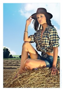 The Farmer Girl - © by Magistus