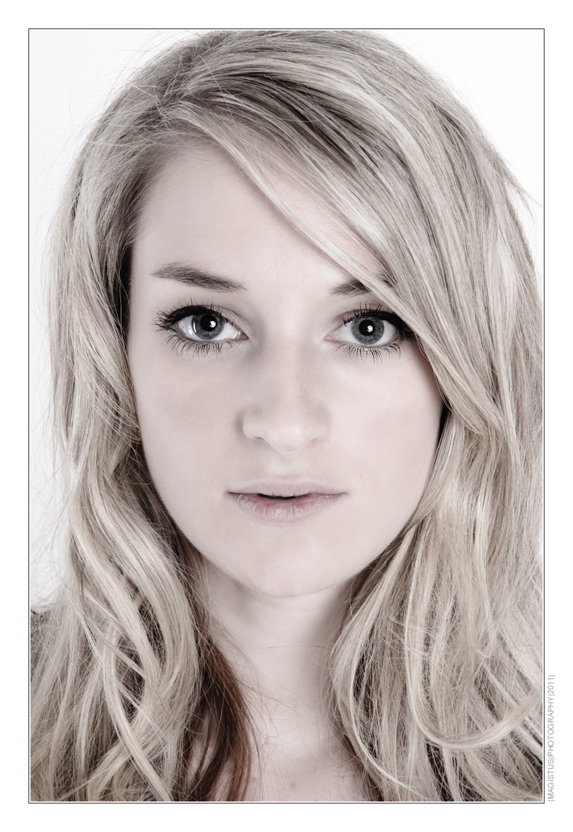 Close-Up - Portrait © by Magistus Close-Up - Portrait © by Magistus