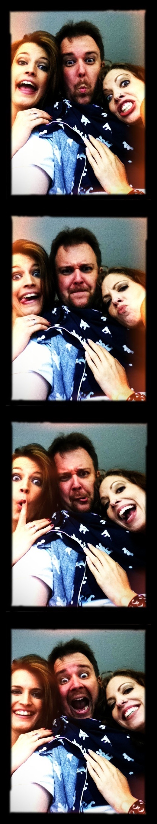 Shooting Fun - Girls, Pyjamas and a Photographer