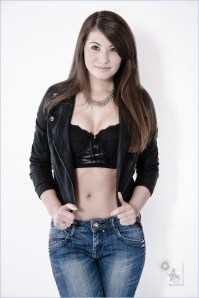 Jeans Beauty - Fashion Portrait with perfect asian model wearing tight jeans and sexy black bustier - © by Magistus