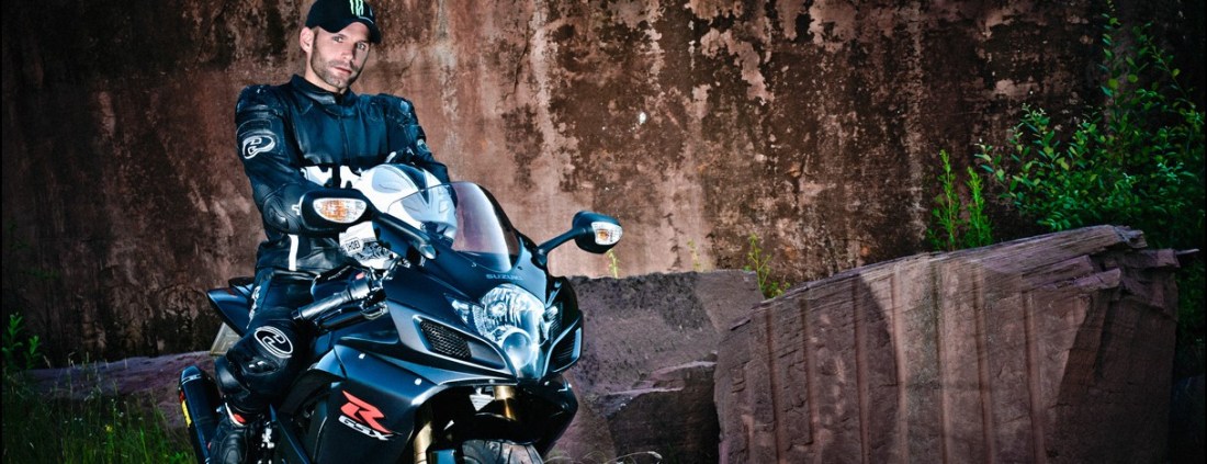 Racer - Outdoor Portait Motorcycle Photoshoot - © by Magistus