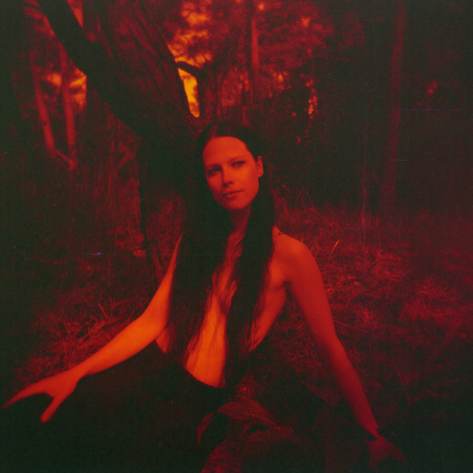 Red Scale Nude Art by @MagistusFoto (http://analogsicht.tumblr.com)  Holga 120CFN - Double Exposer - lomography REDSCALE 120 Film 100