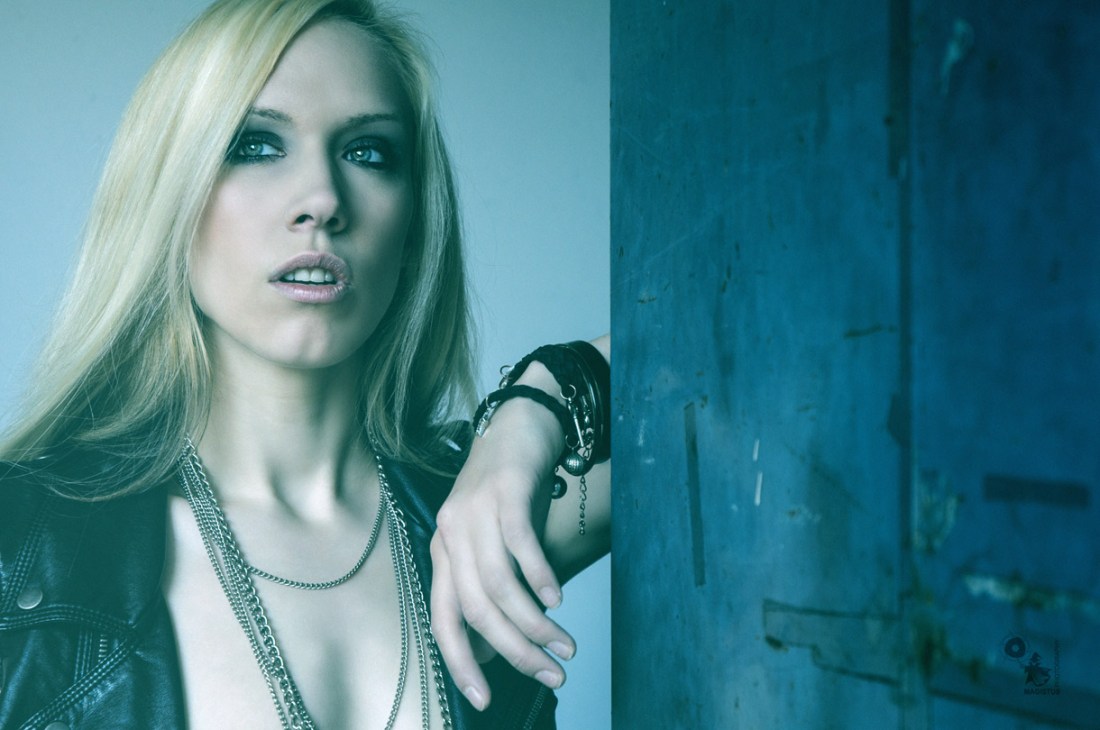 Blue Portrait - OnLocation Photoshoot - © by Magistus