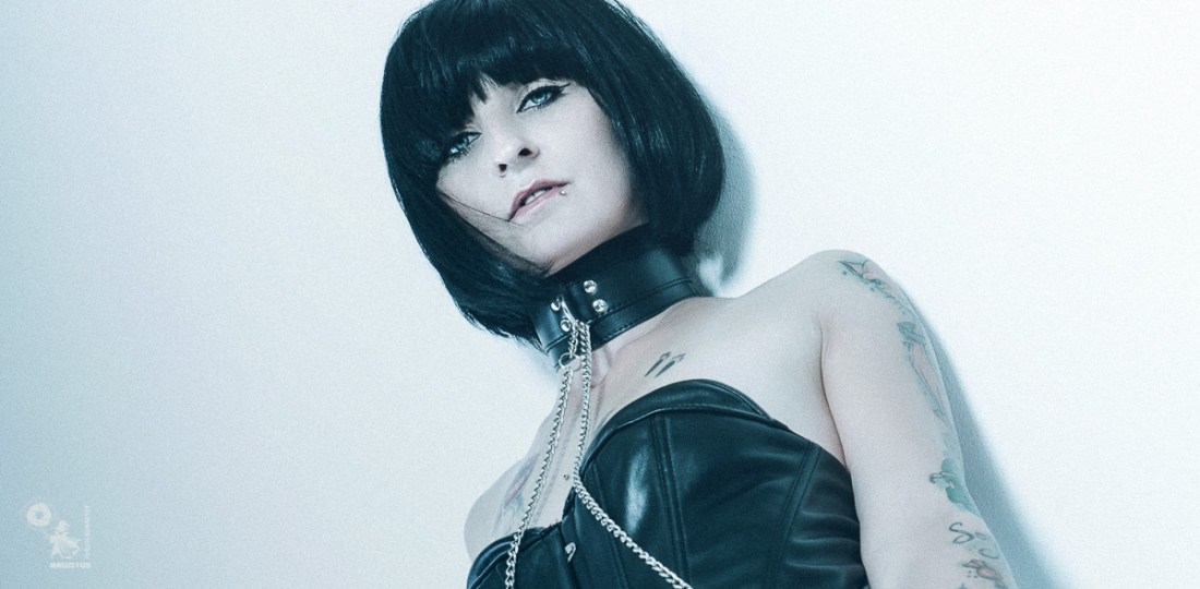 Black Leather Fetish - Erotic Fetish Corsage Photo - © by Magistus