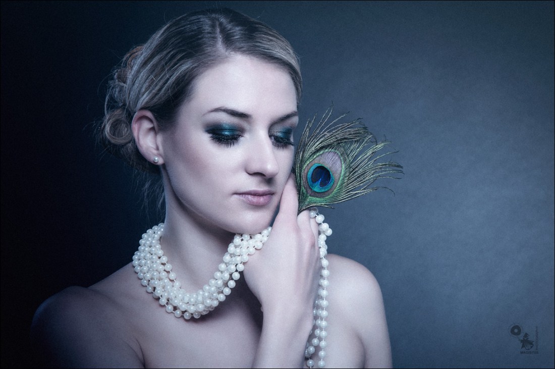 Leni - Beauty Closeup Portrait - © by Magistus