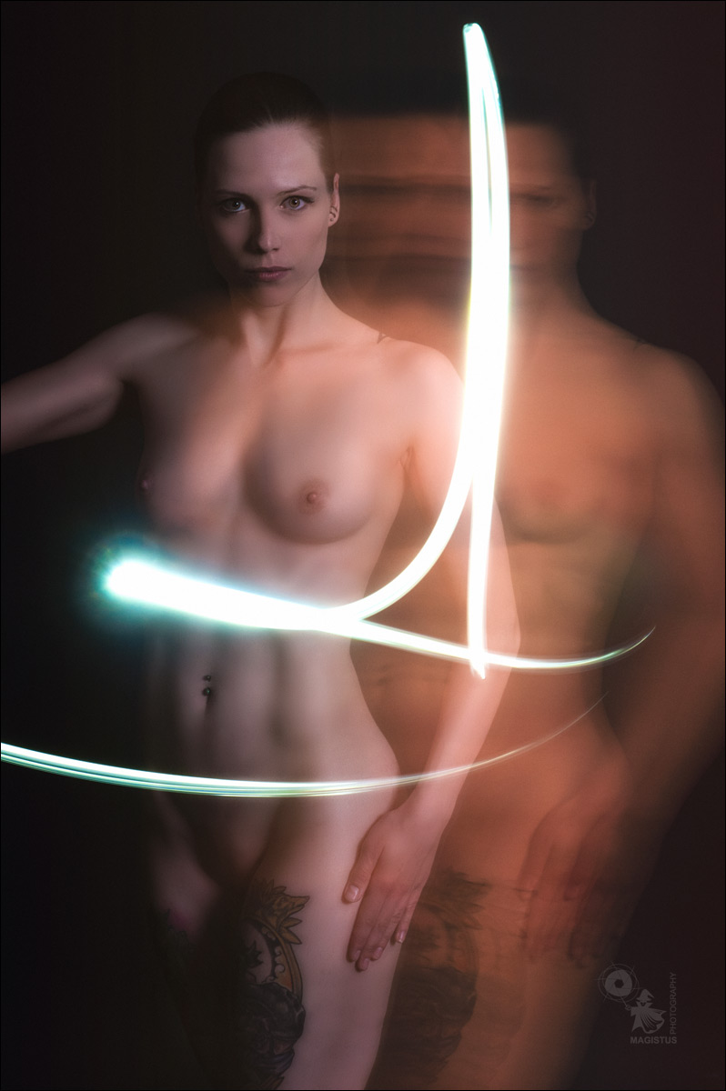 Light Ray - Nude Art Lightpainting Photography - © by MagistusFoto