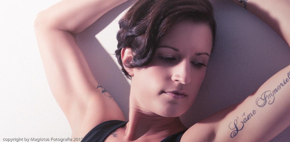 Sunny Sports - Sexy N Tight Fitness Beauty - Copyright by Magistus