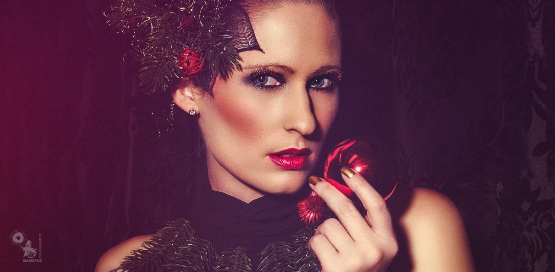 Merry Christmas - Beauty Christmas Portrait with fantastic model Sabrina - © by Magistus