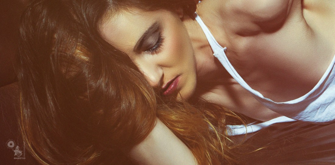 Sexy Lounge - Super hot and sexy model is posing with super short jeans hotpants showing her booty. - © by Magistus