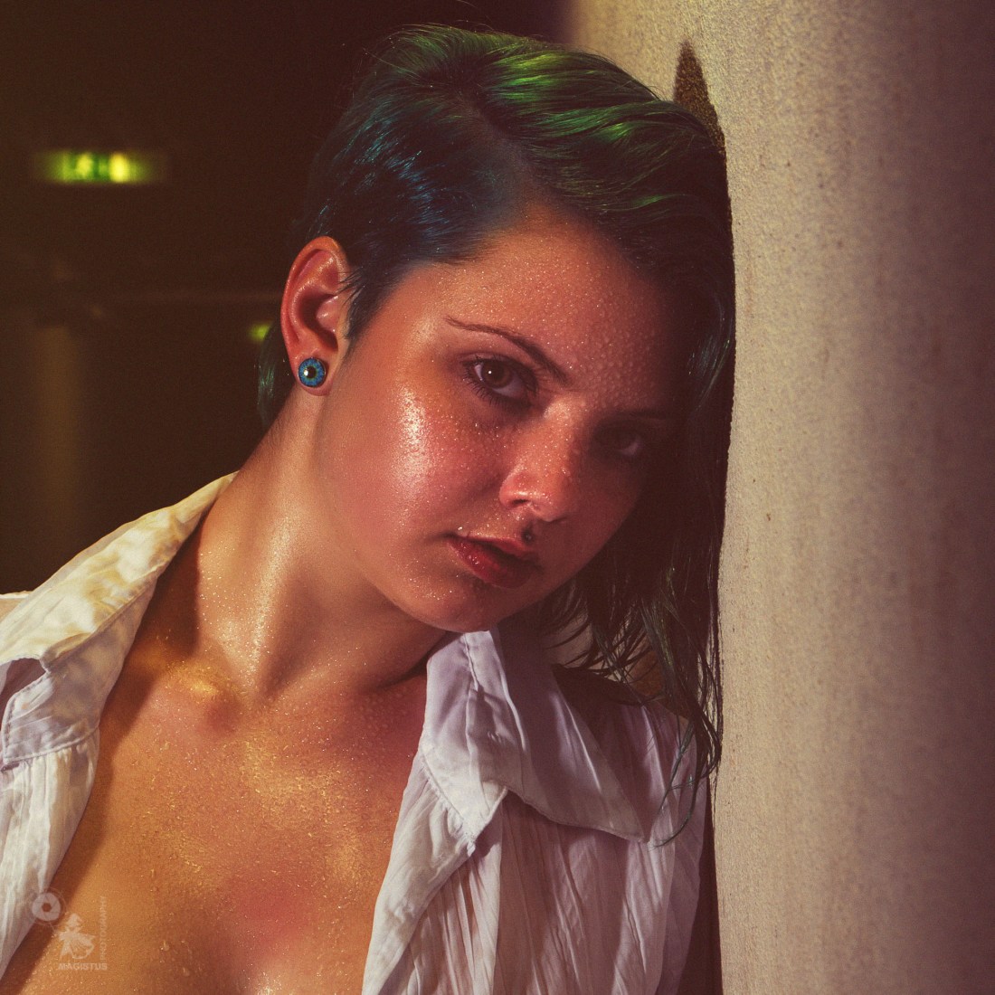 Raw Wetlook Girl - super sexy alternative girl is posing topless in a dark place with water dripping down her naked boobs - © by Magistus