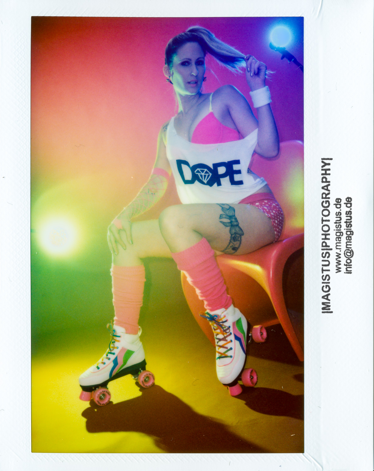 20151130_20151128_InstaxWide_SabrinaSkates_2332_AnalogSICHT__by-Magistus